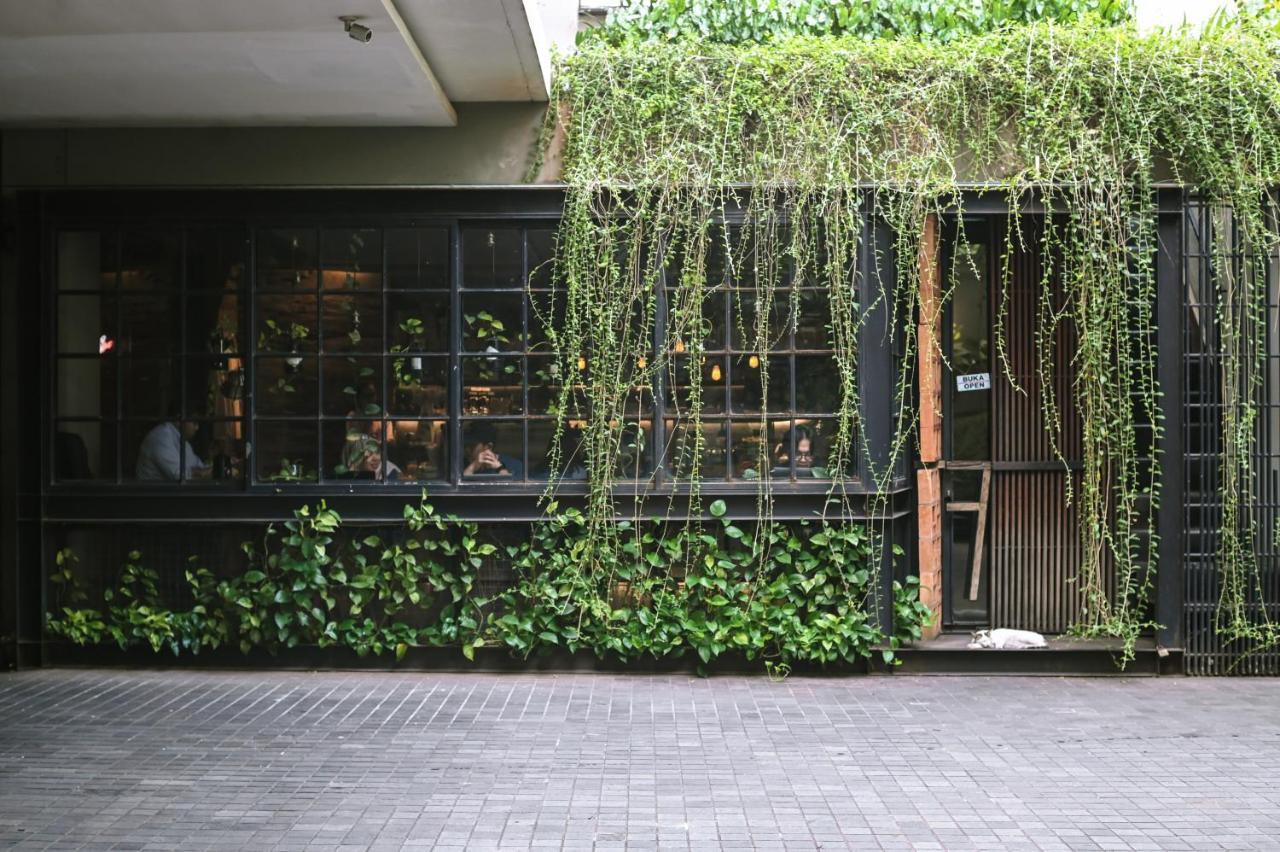 Miers Kuningan, Artotel Curated Jakarta Exteriör bild
